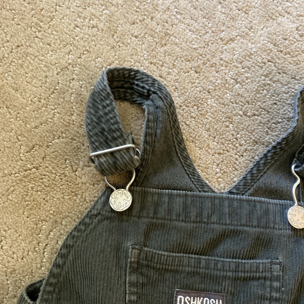 VINTAGE OSHKOSH TODDLER OLIVE GREEN CORDUROY OVERALLS BIB POCKET SIZE 18 MTHS - Picture 9 of 16